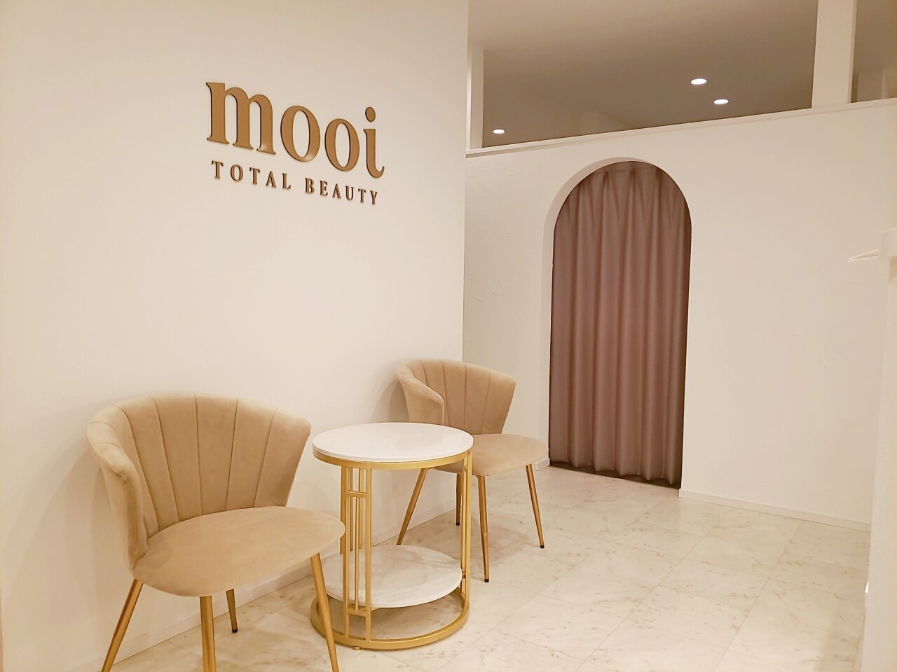 モーイ(mooi)の紹介画像