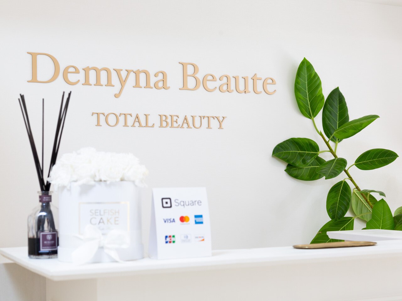 デミーナボーテ(DemynaBeaute)の紹介画像