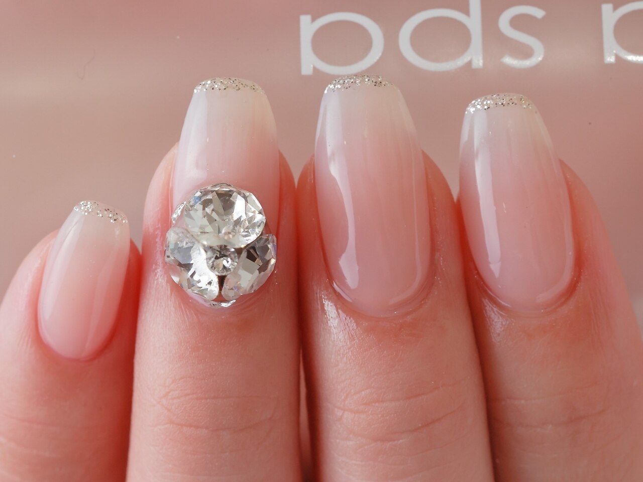 ネイルアンドアイラッシュスタジオ シュシュ(chouchou)の紹介画像