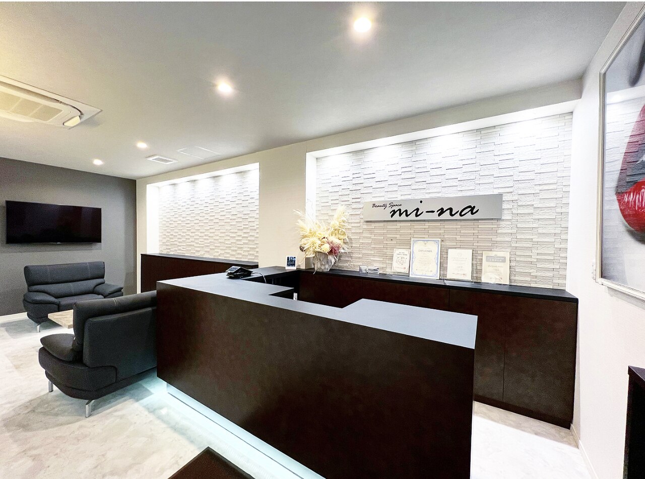 ミーナ(MI-NA)の紹介画像