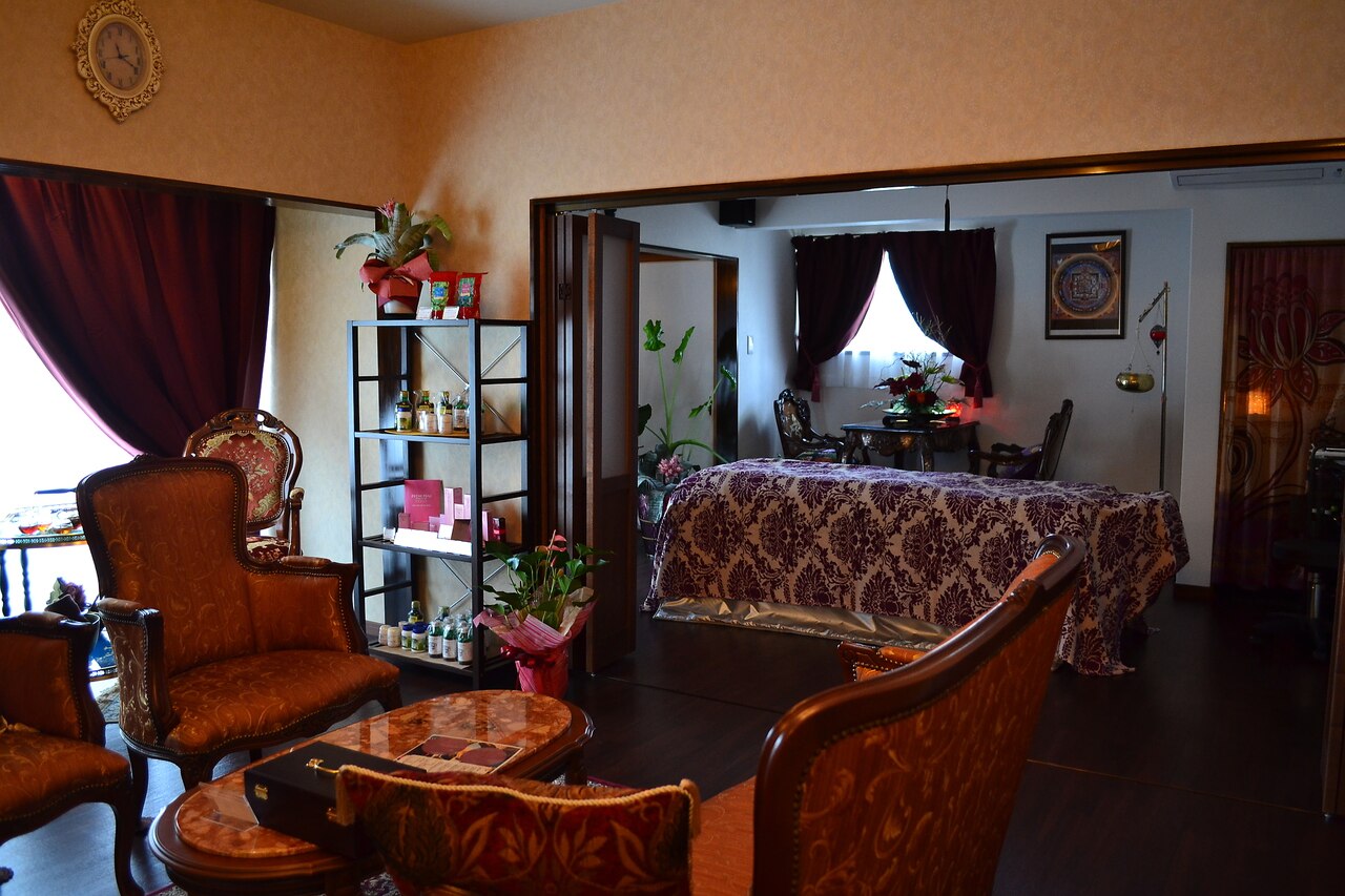 アーユルヴェーダアンドアロマエステ アユス(AYUS)の紹介画像