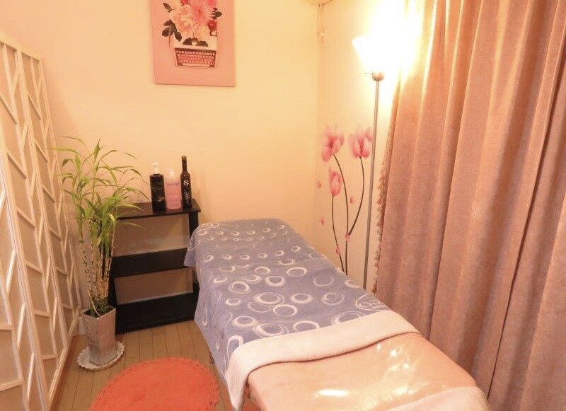 シュシュラシュラン(Chouchou rassurantus)の紹介画像