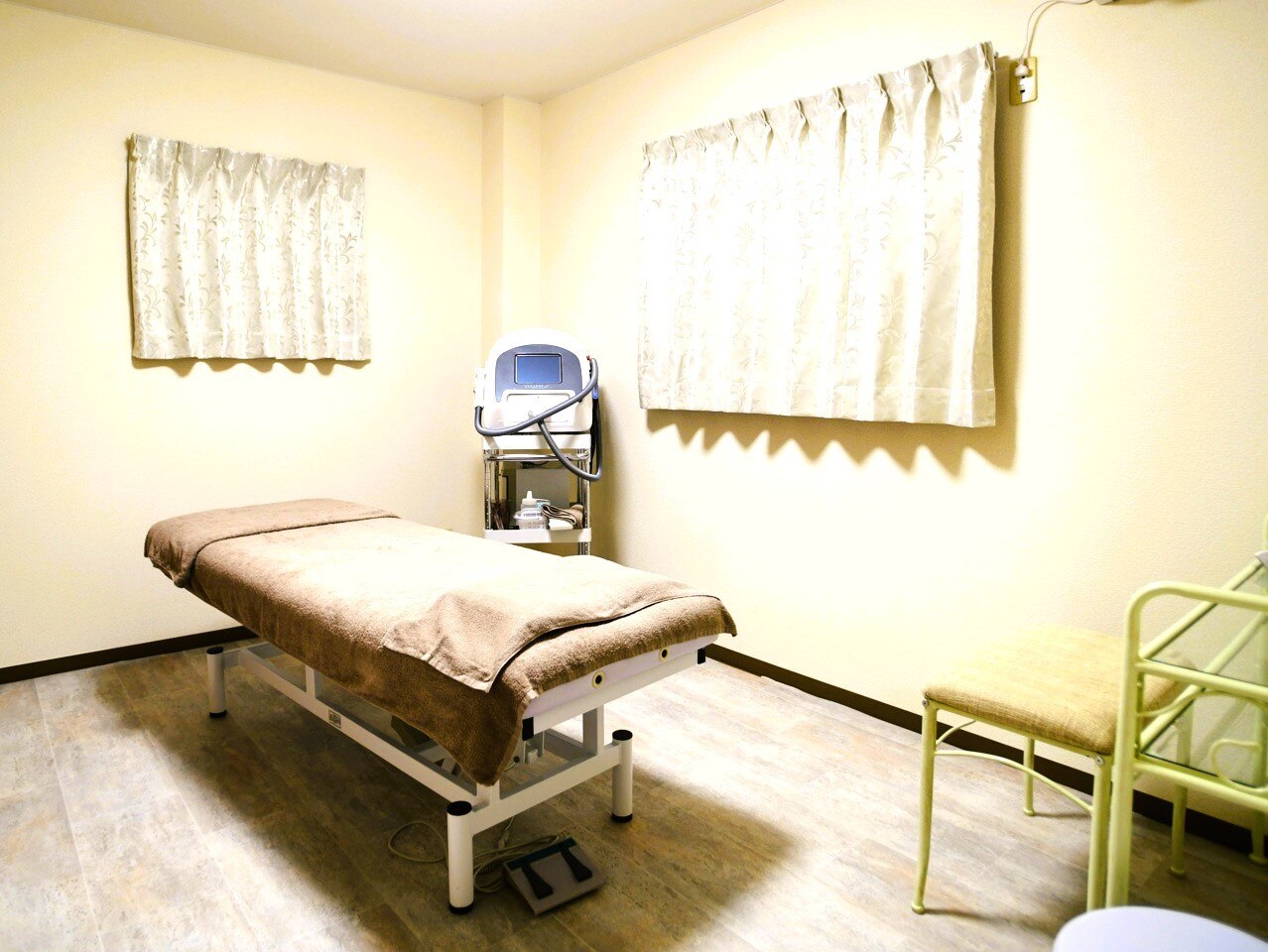 オモルフィ(Omorfi)の紹介画像