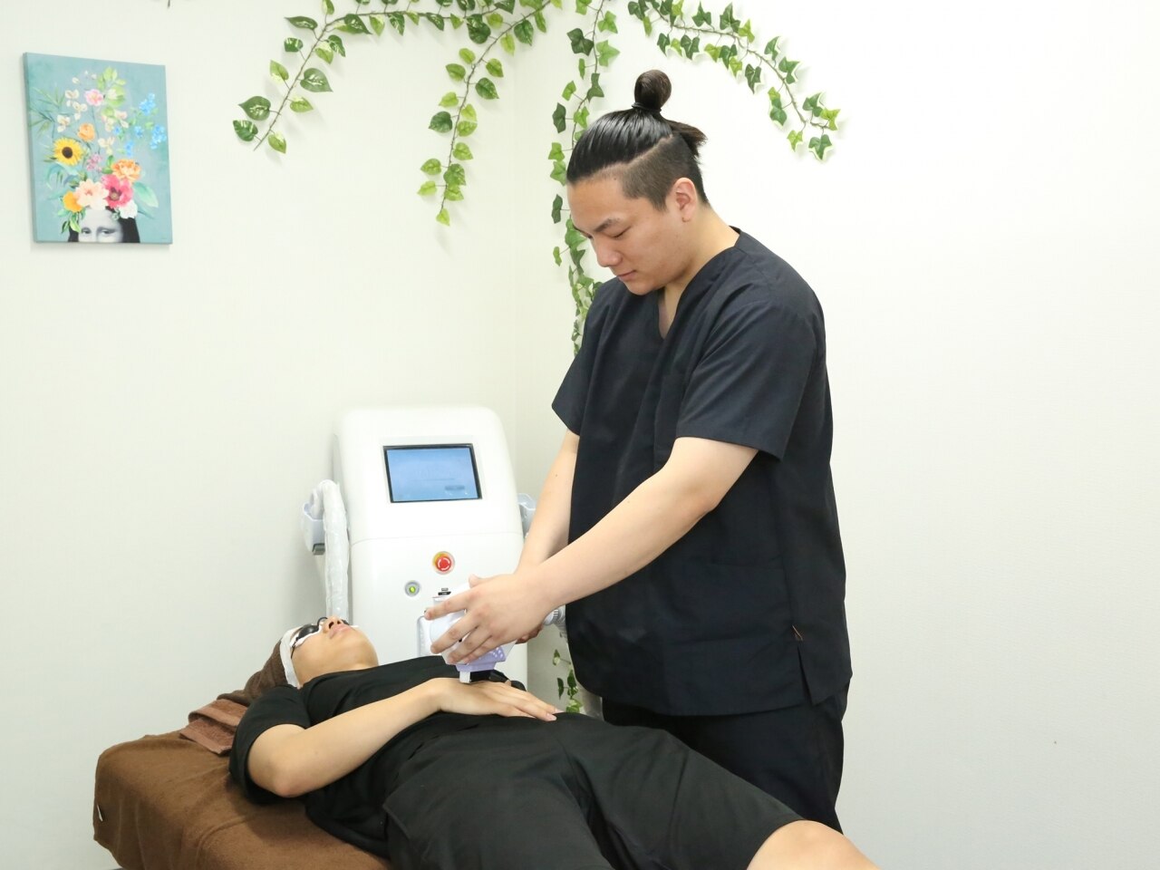 エムアンドビー(M&B)の紹介画像