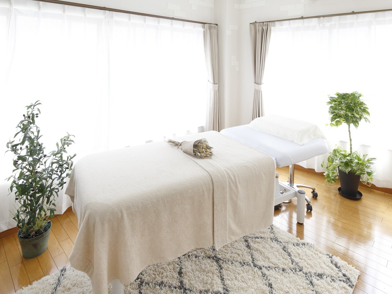 ビウラ バイ ラリベルテ(BIURA by Laliberte)の紹介画像