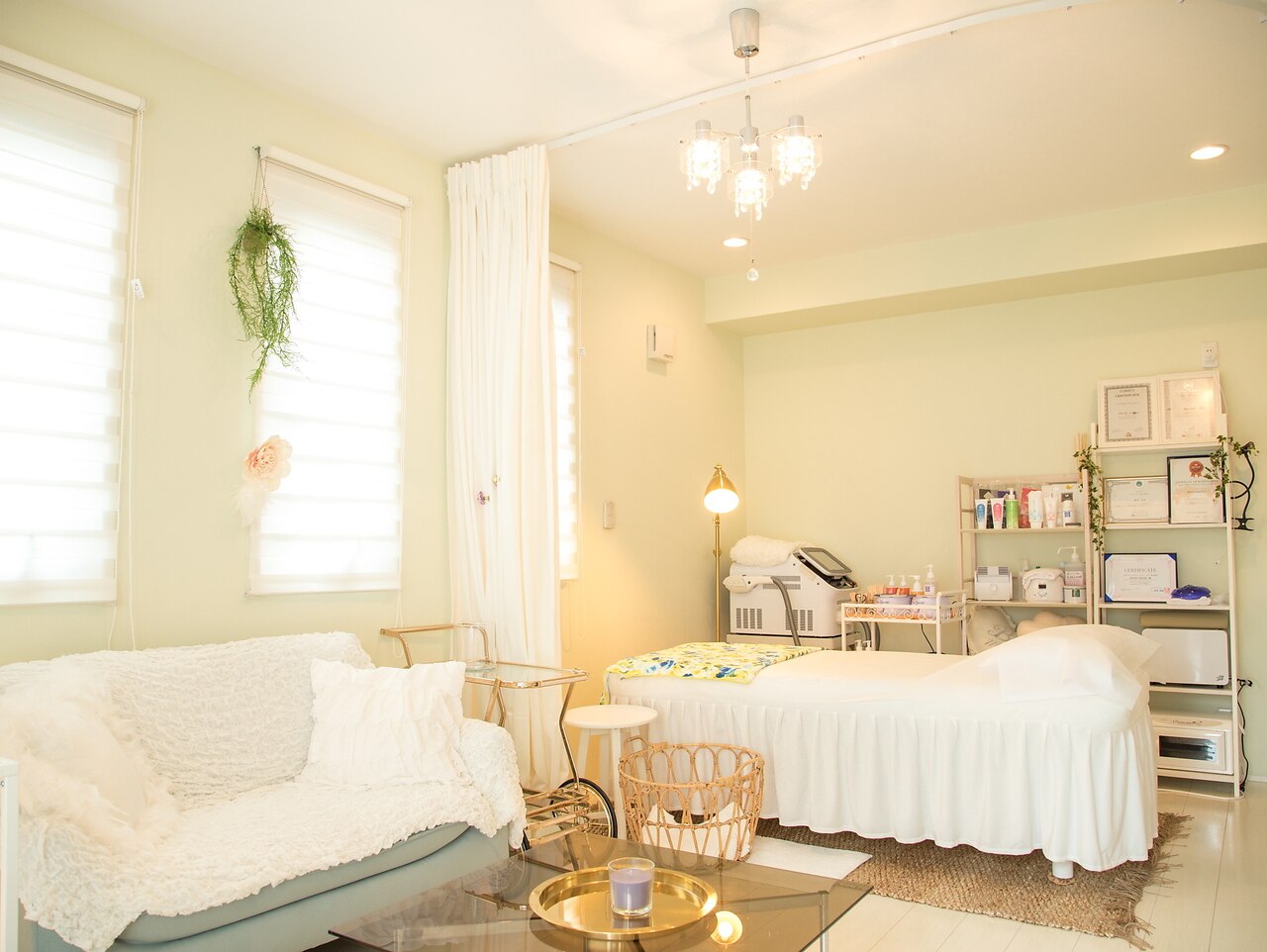 シャルマンブラン(CHARMANTBLANC)の紹介画像