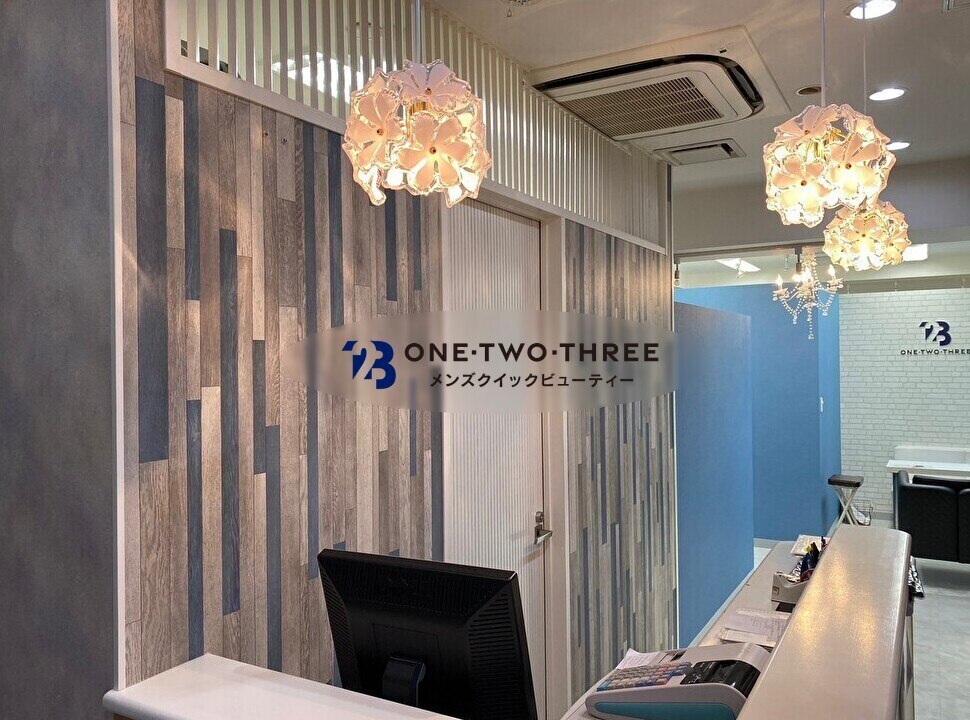 ワンツースリー 調布駅前店(one two three)の紹介画像