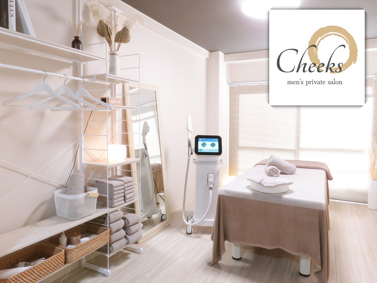 チークス(Cheeks)の紹介画像