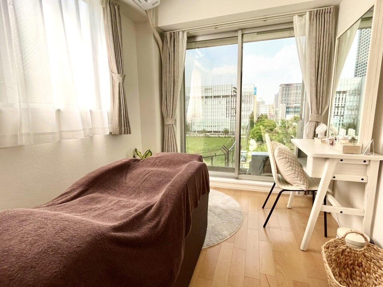 ジェーン(Jane)の紹介画像