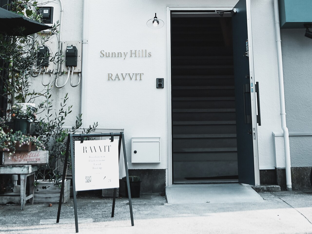 ラビット(RAVVIT)の紹介画像