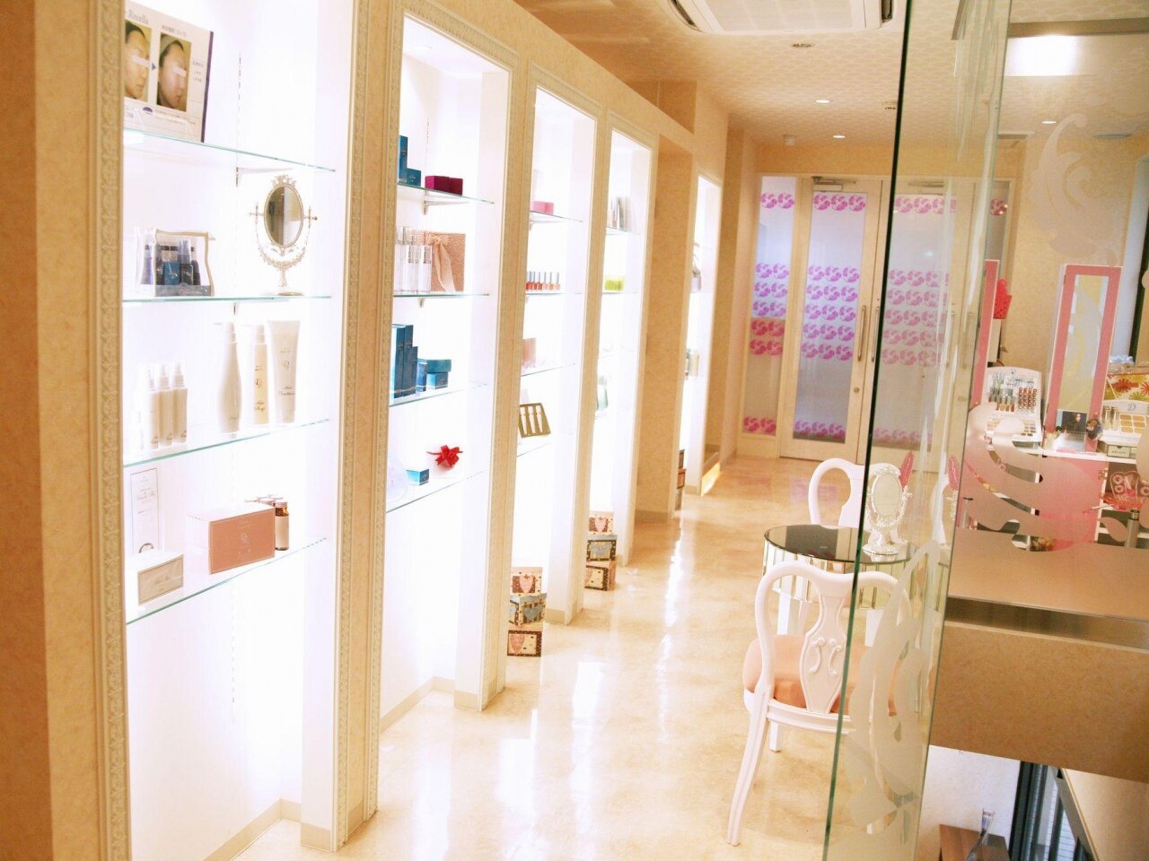 トータルビューティーサロン エレガントリゾートの紹介画像