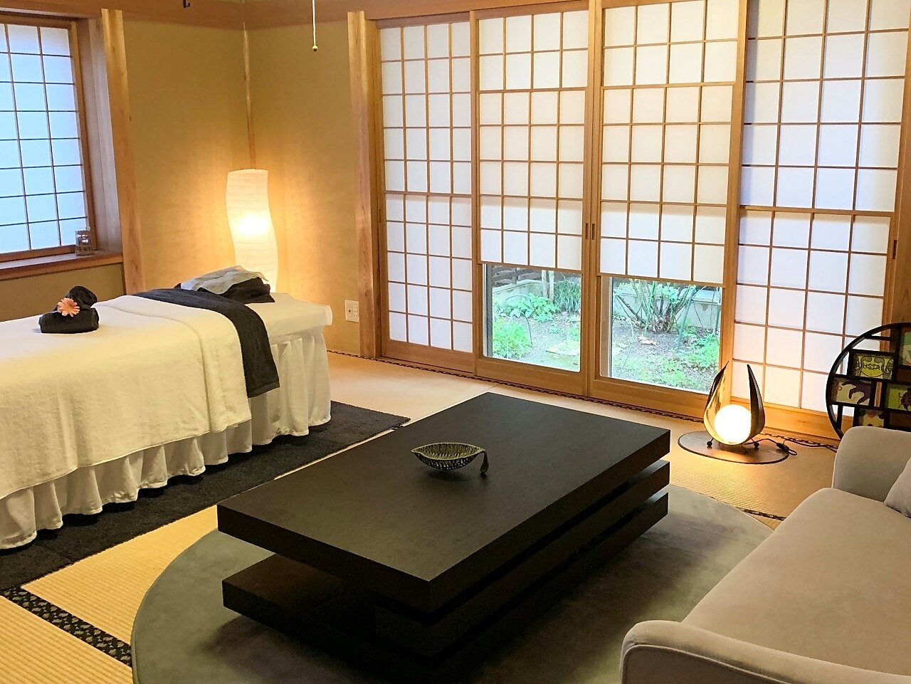 琥珀の紹介画像